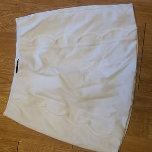 TOPSHOP cream scalloped mini skirt sz 2